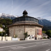 Gebäude für das Riesenrundgemälde "Schlacht am Bergisel" (Foto: S. Hoyer)